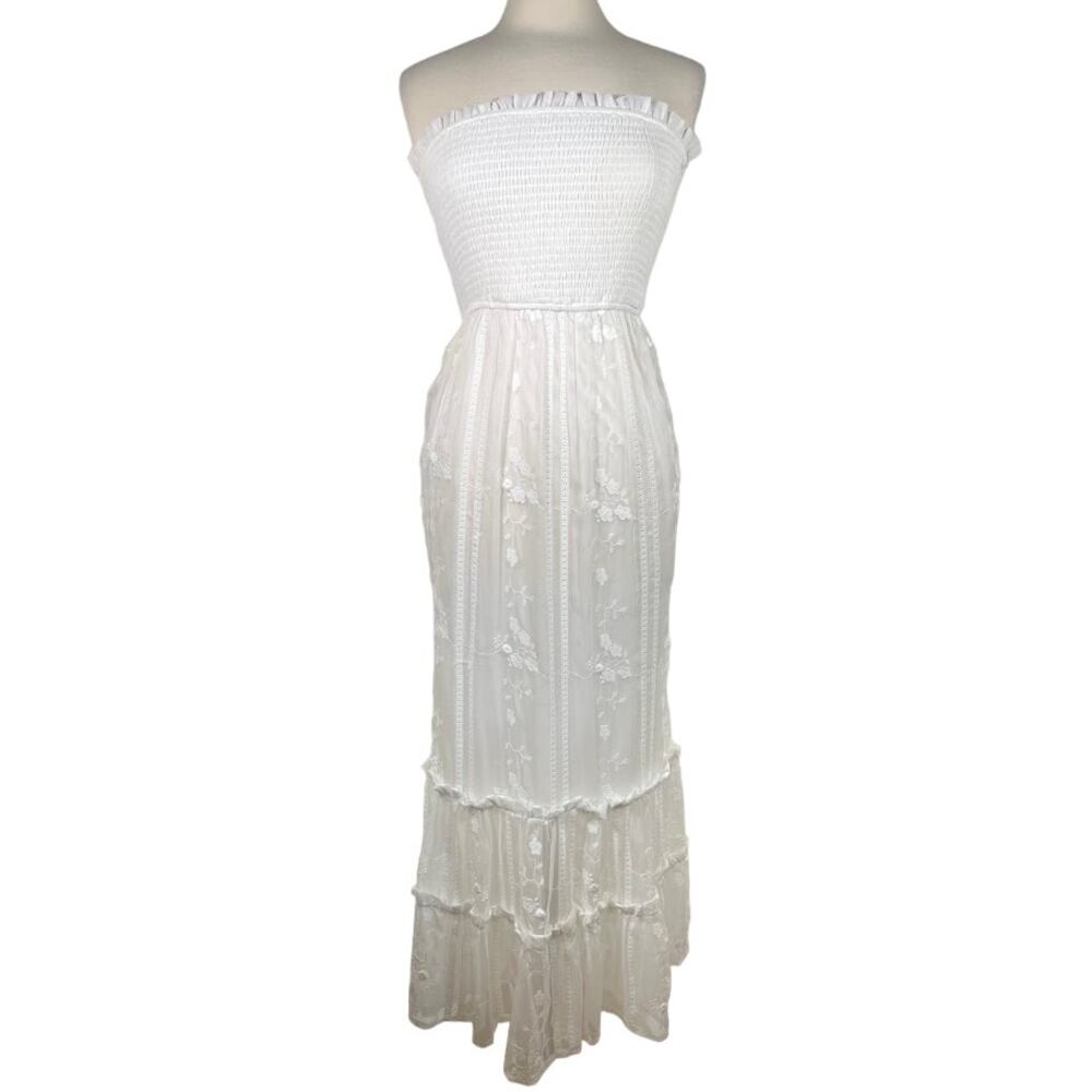 Aeom Strapless Shirred Tiered Maxi Dress S White Ruffles Embroidered Summer